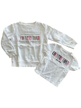 Bundle of Country Road Australia White Pink Font T-Shirt 18-24 months Sweater 4